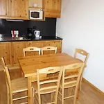 Cosy Near Slope Lejlighed
