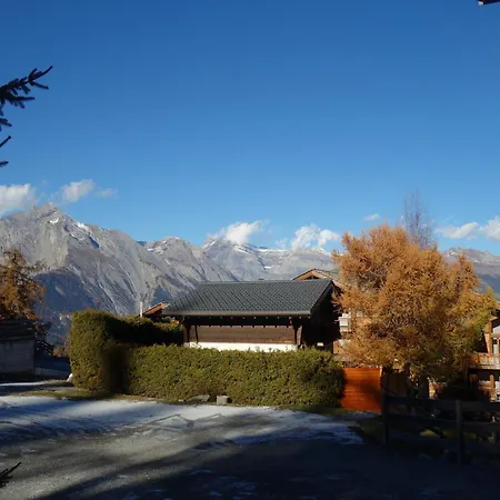 Cosy Near Slope Διαμέρισμα