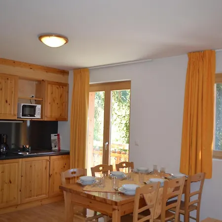 Cosy Near Slope