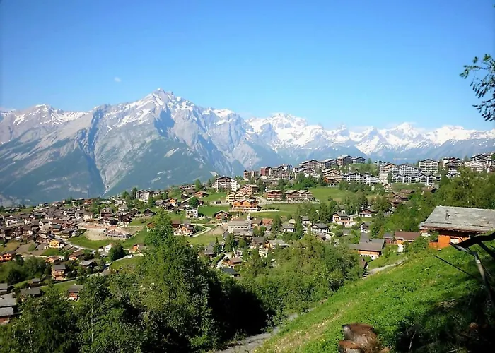 Cosy Near Slope 아파트 넨다즈