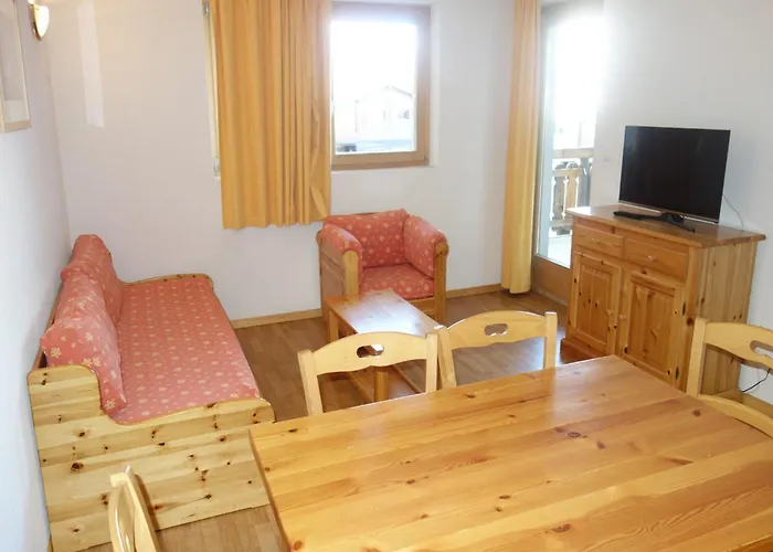 Cosy Near Slope Apartman *